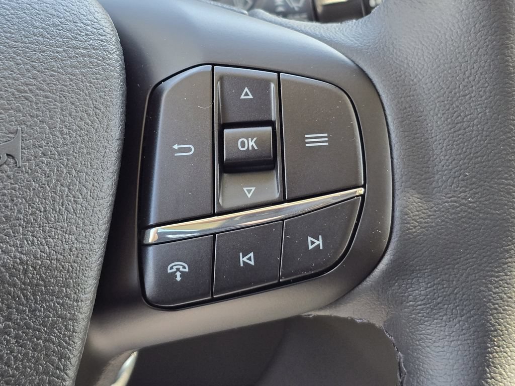 New 2026 Oxford White Ford XLT image 13