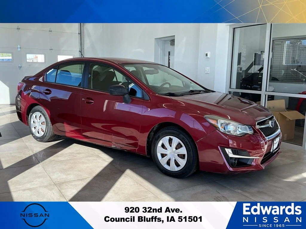 Used 2016 Red Subaru 2.0i image 25
