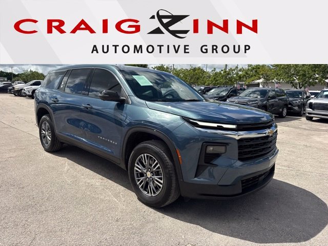 2024 Chevrolet Traverse LS