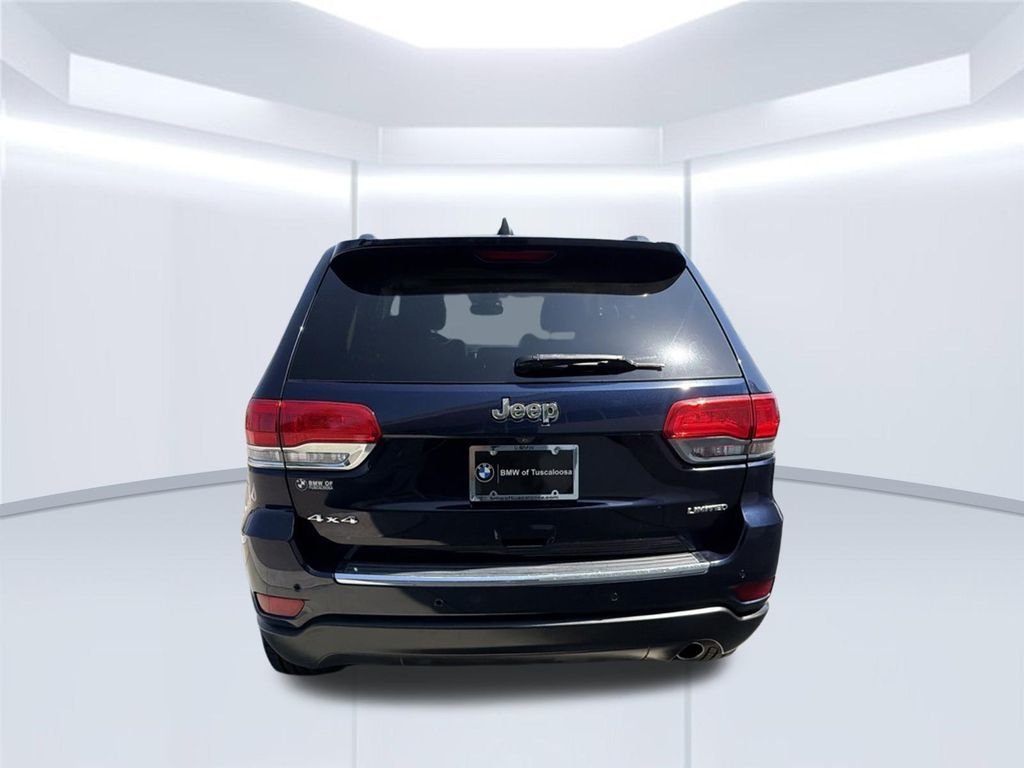 Used 2018 Blue Jeep Limited image 6