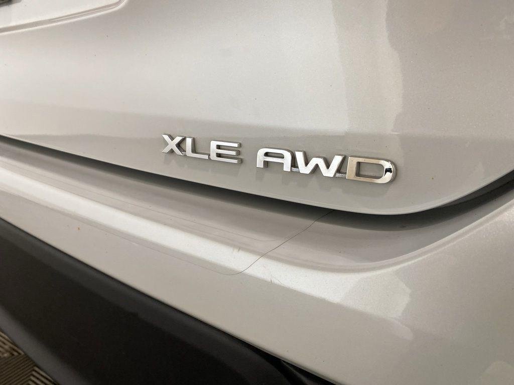 Used 2023 Pearl Toyota XLE image 23