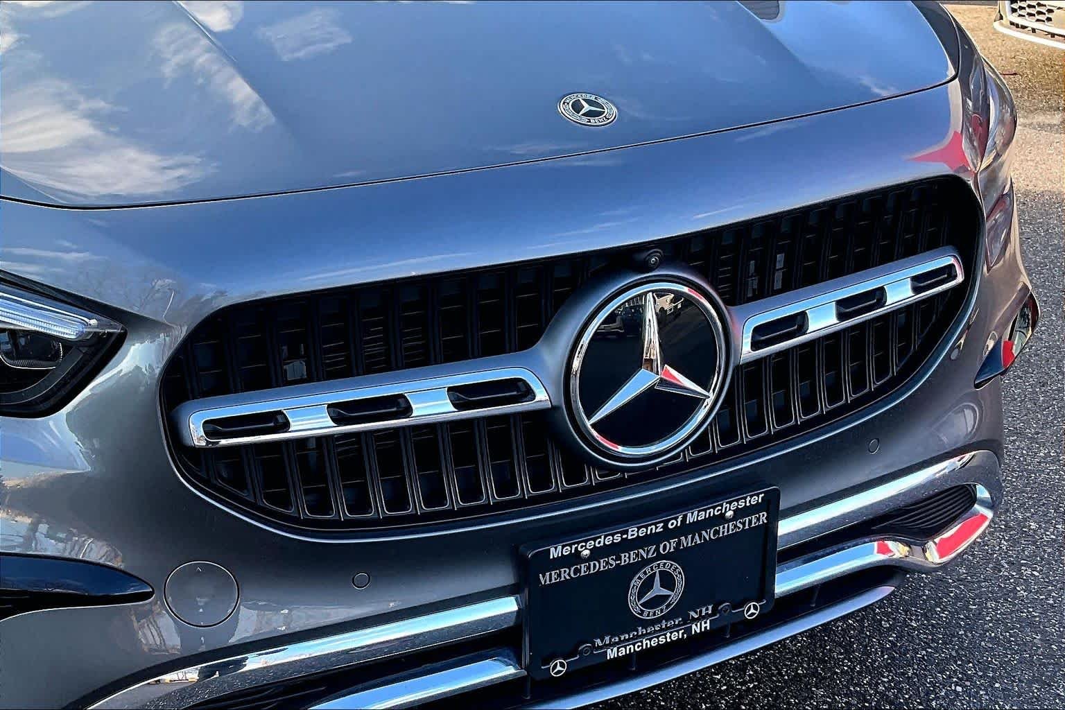 New 2026 Mountain Grey Metallic Mercedes-Benz GLA 250 image 31