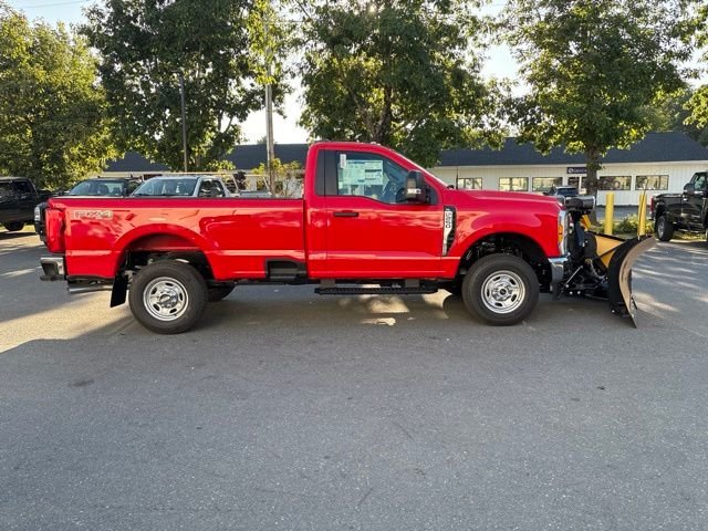 New 2026 Race Red Ford XL image 8