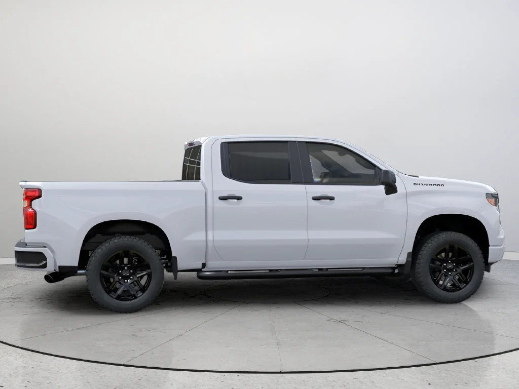 New 2026 Summit White Chevrolet Custom image 8