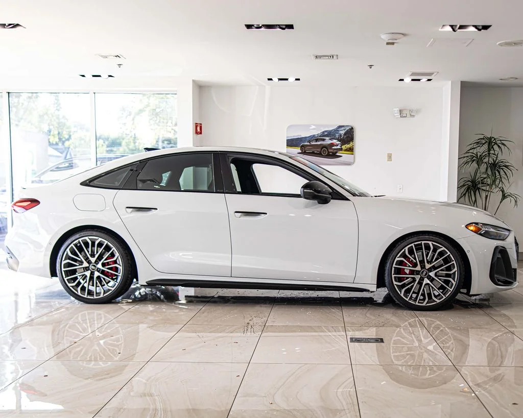 Used 2025 White Audi 3.0T Premium Plus image 9