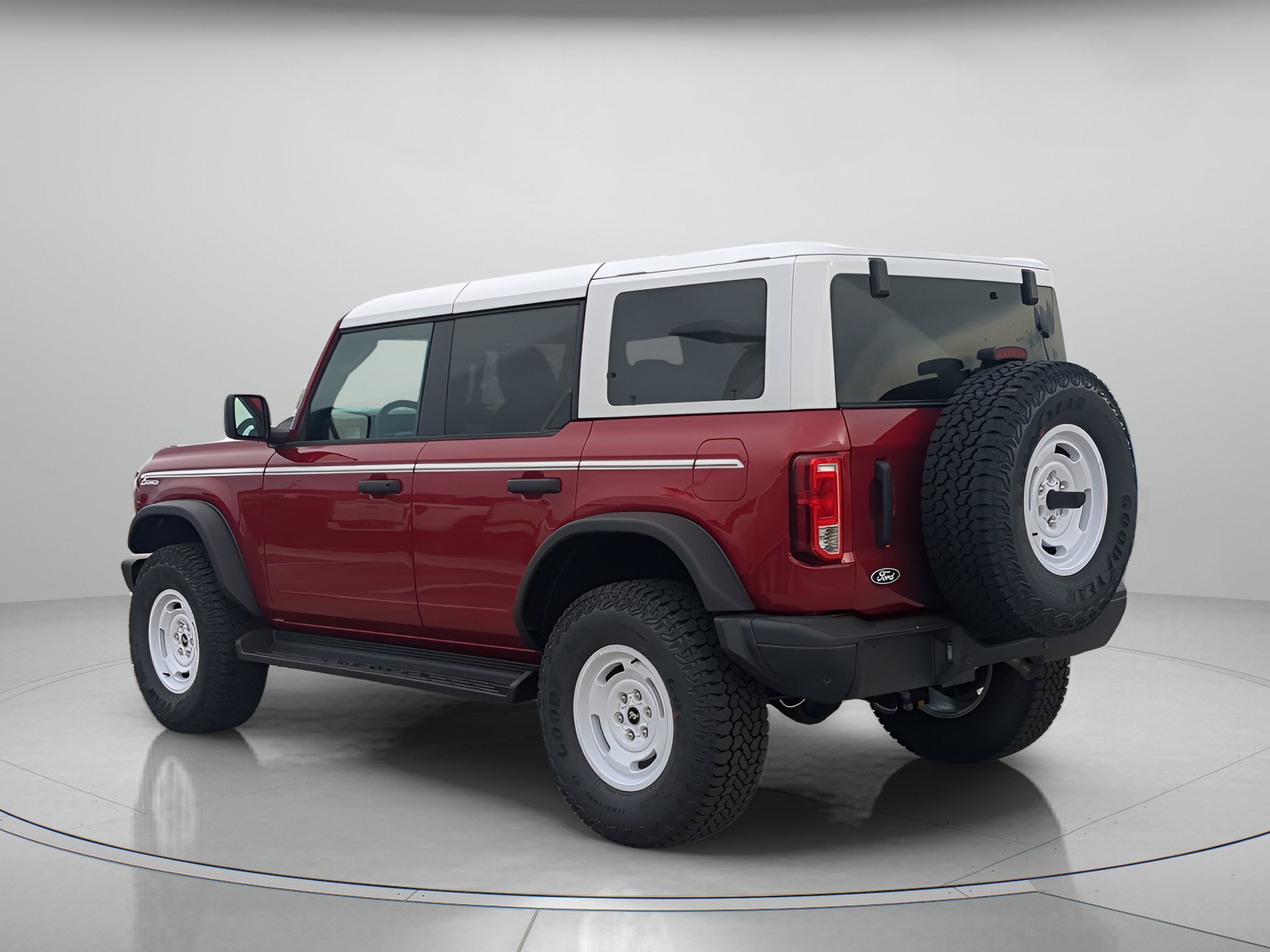 New 2026 Ruby Red Metallic Tinted Clearcoat Ford Heritage Edition image 39