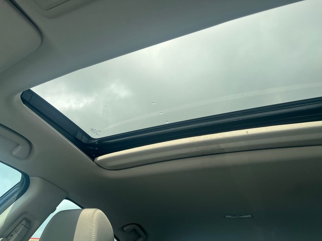 Used 2021 Blue Honda EX image 19