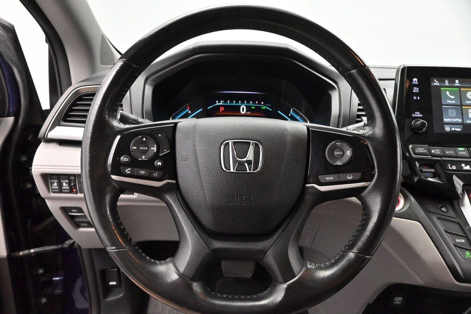 Used 2018 Blue Honda EX-L image 15