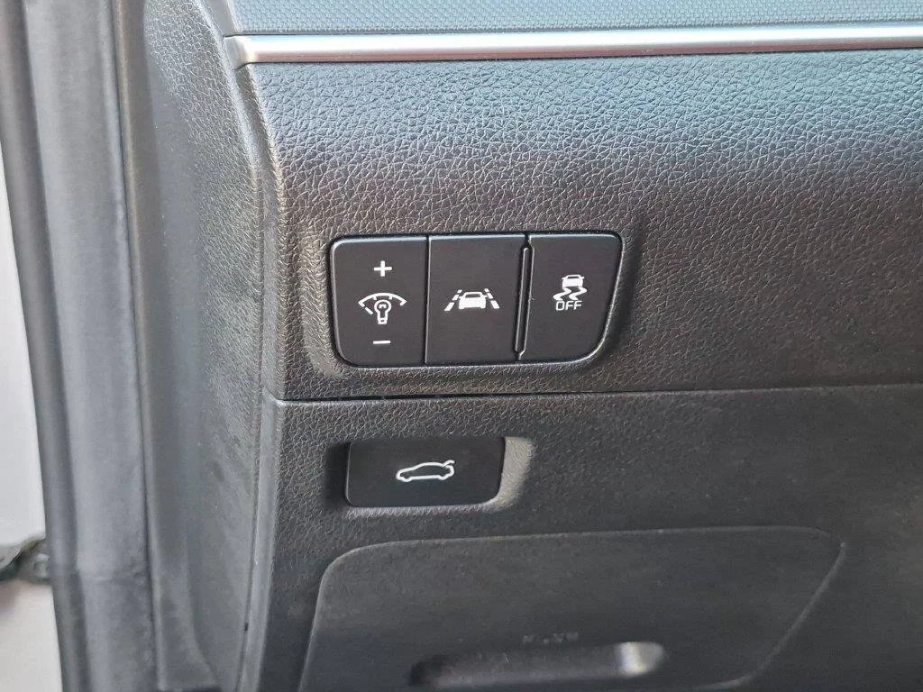 Used 2024 Gray Kia GT-Line image 12