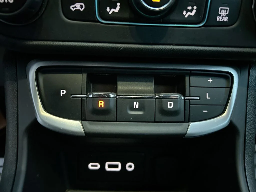 Used 2024 Black GMC SLE image 19