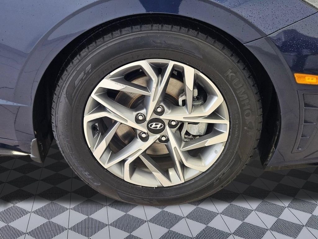 Used 2020 Stormy Blue Hyundai SEL image 30