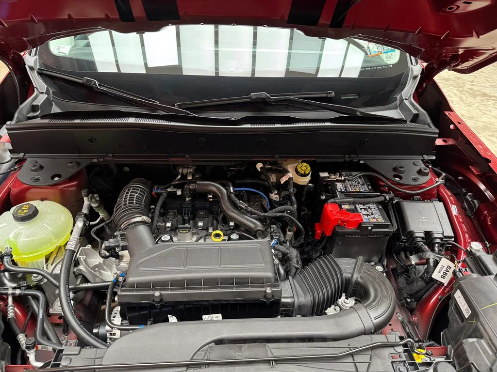 New 2026 Ruby Red Metallic Tinted Clearcoat Ford Outer Banks® image 28