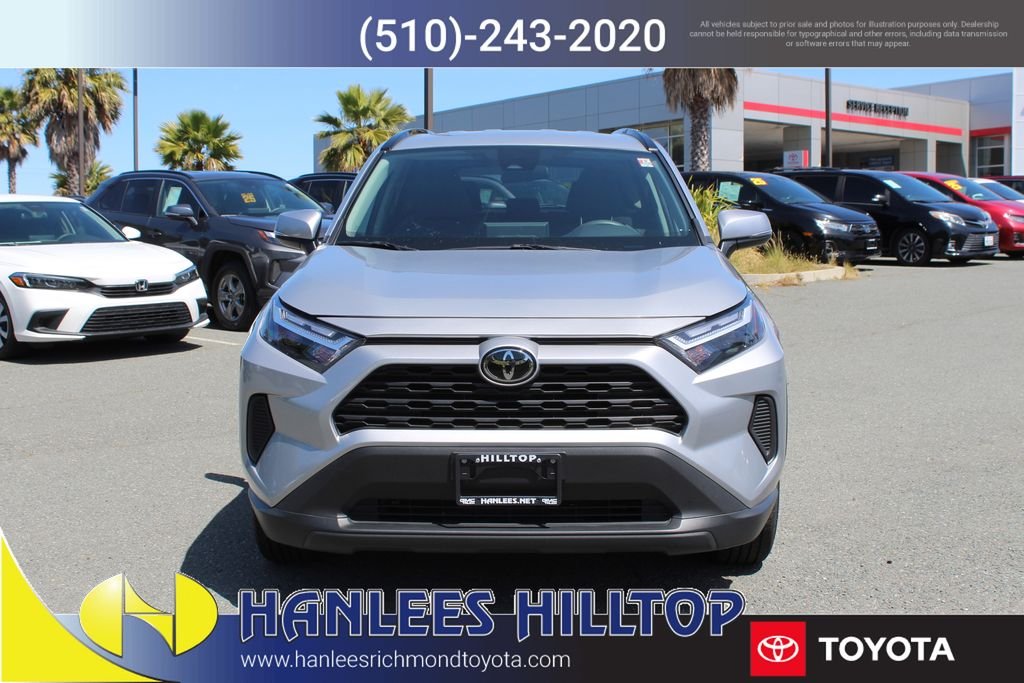 Used 2025 Silver Toyota XLE image 4