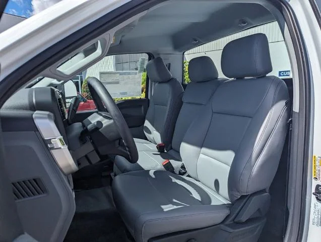 New 2026 Oxford White Ford F-250® XL image 21