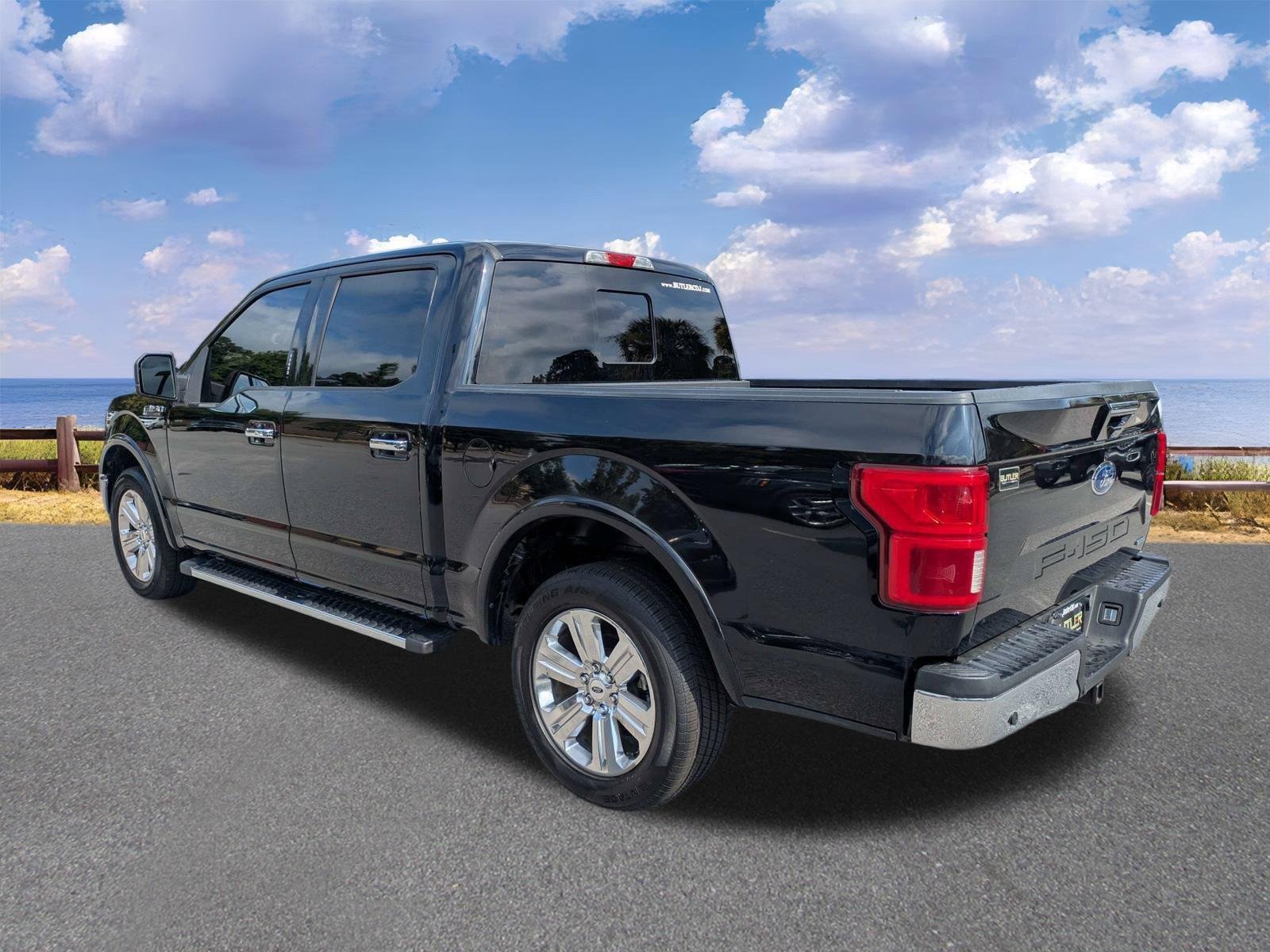 Used 2020 Agate Black Ford Lariat image 6