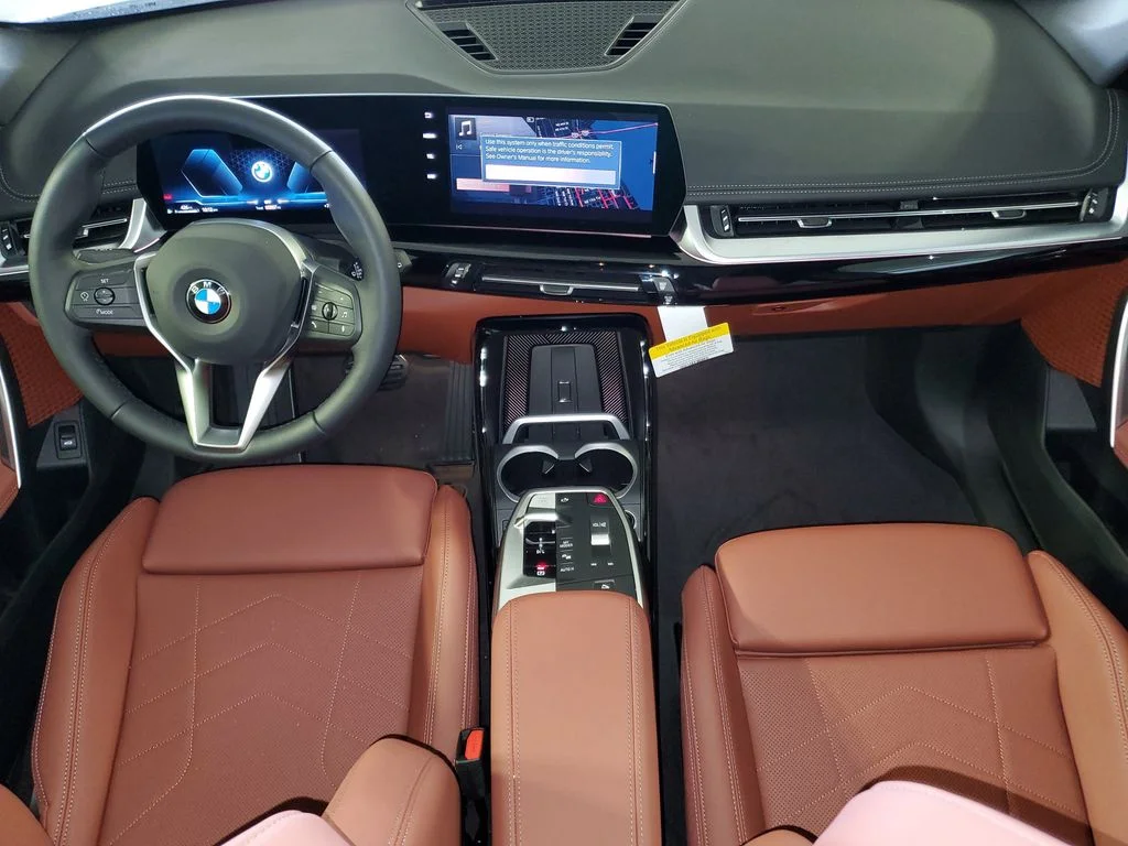 Used 2026 White BMW xDrive28i image 13