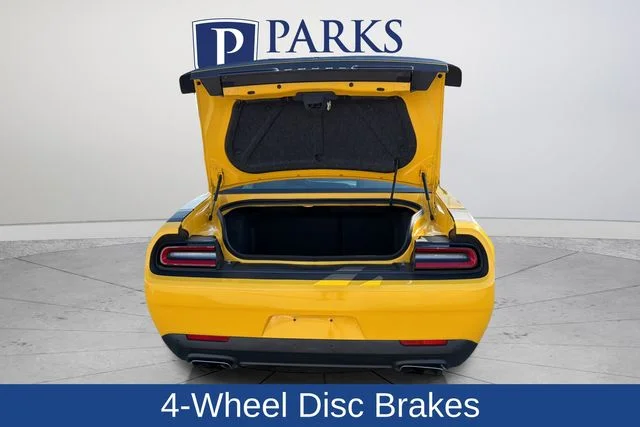 Used 2019 Yellow Dodge R/T image 19