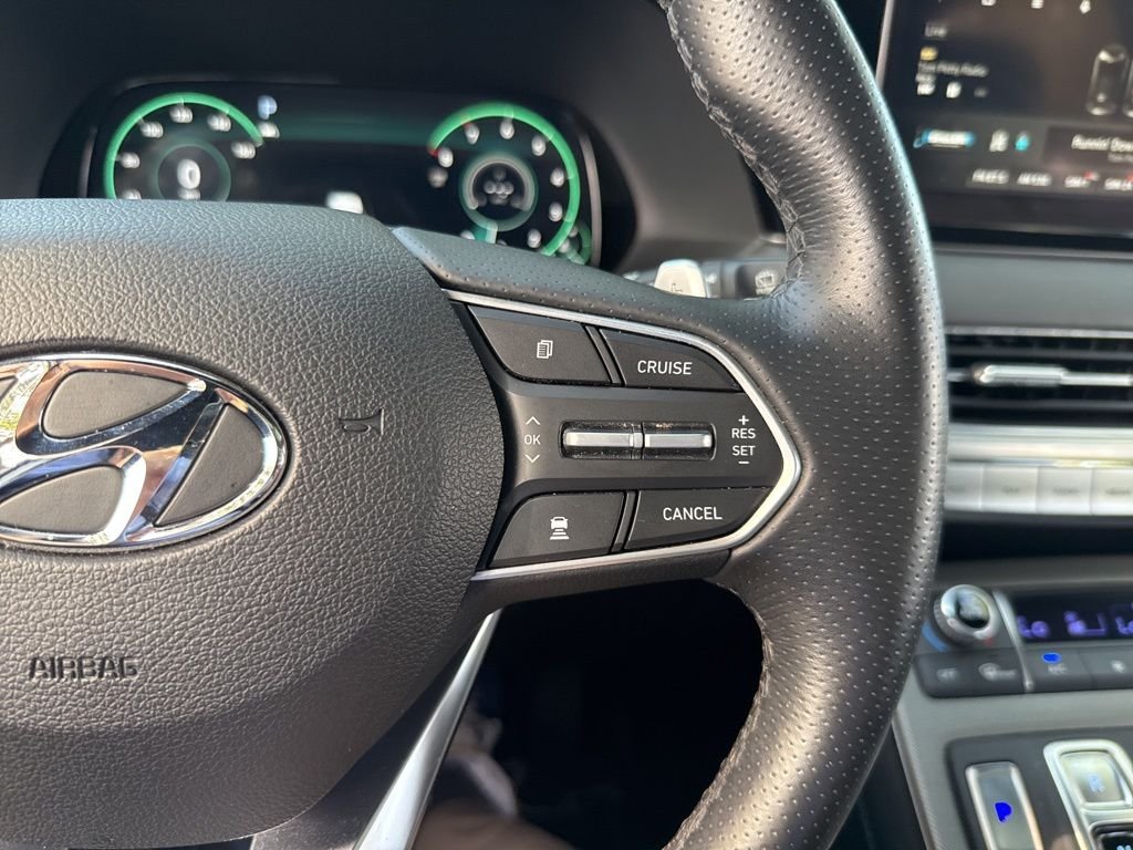 Used 2022 White Hyundai Calligraphy image 41