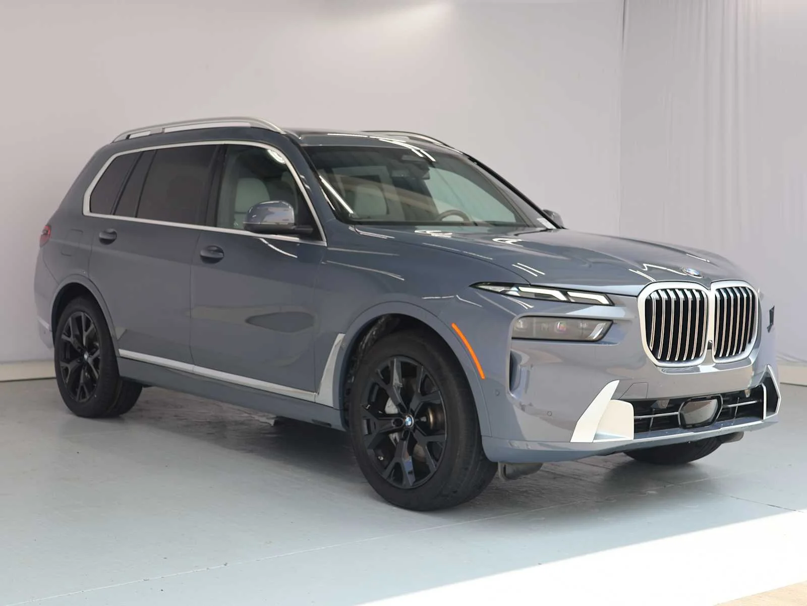 Certified Used 2026 Sparkling Copper Metallic BMW xDrive40i image 4