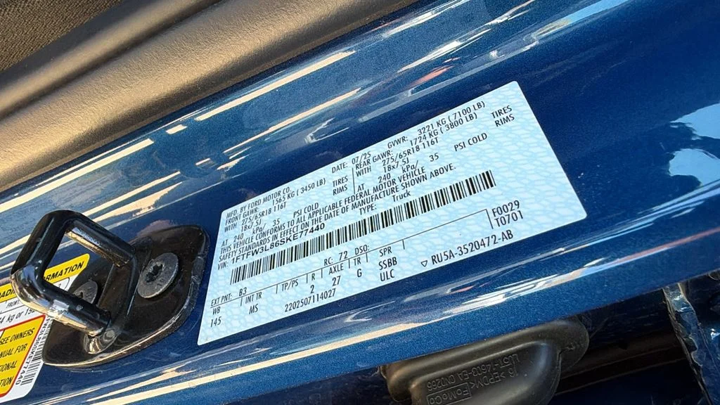 Used 2025 Blue Metallic Ford XLT image 30