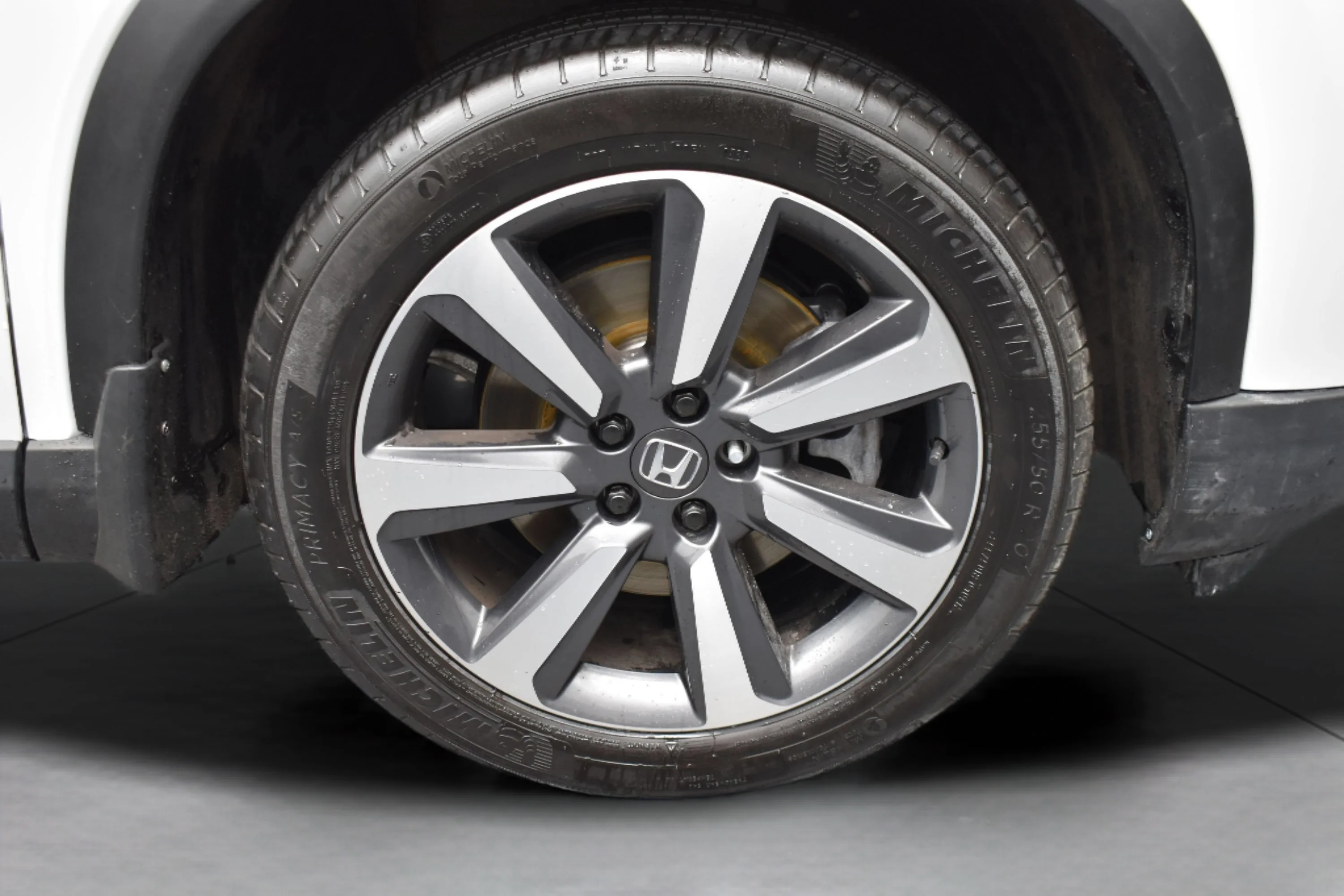 Used 2023 Platinum White Pearl Honda Touring image 30