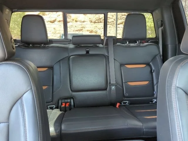 Used 2024 Summit White GMC AT4 image 21