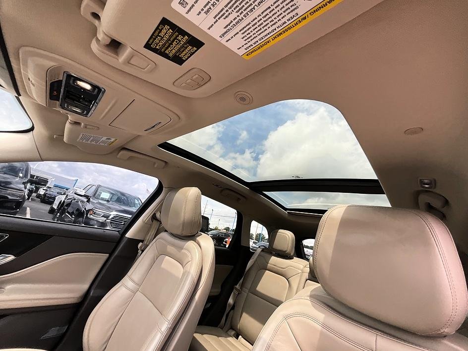 Used 2020 Black Lincoln Standard image 26