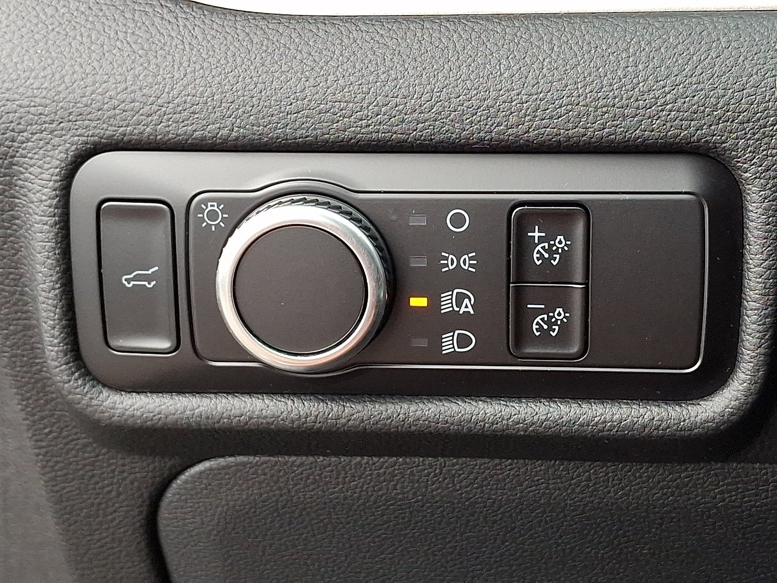 Used 2023 Stone Blue Metallic - C8 Ford XLT image 23
