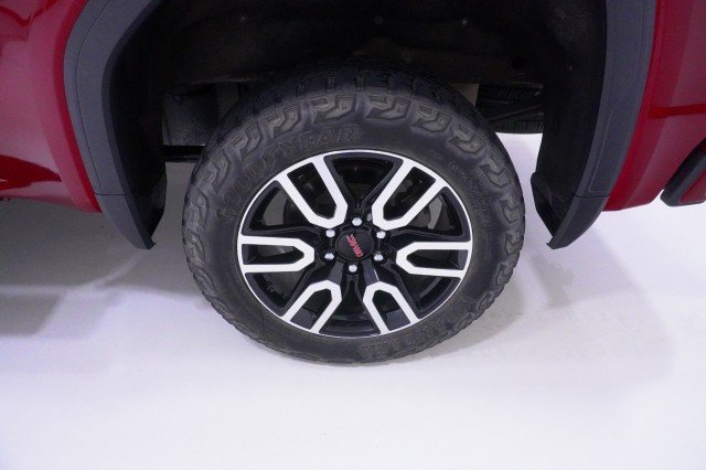 Used 2021 CAYENNE RED TINTCOAT GMC AT4 image 11