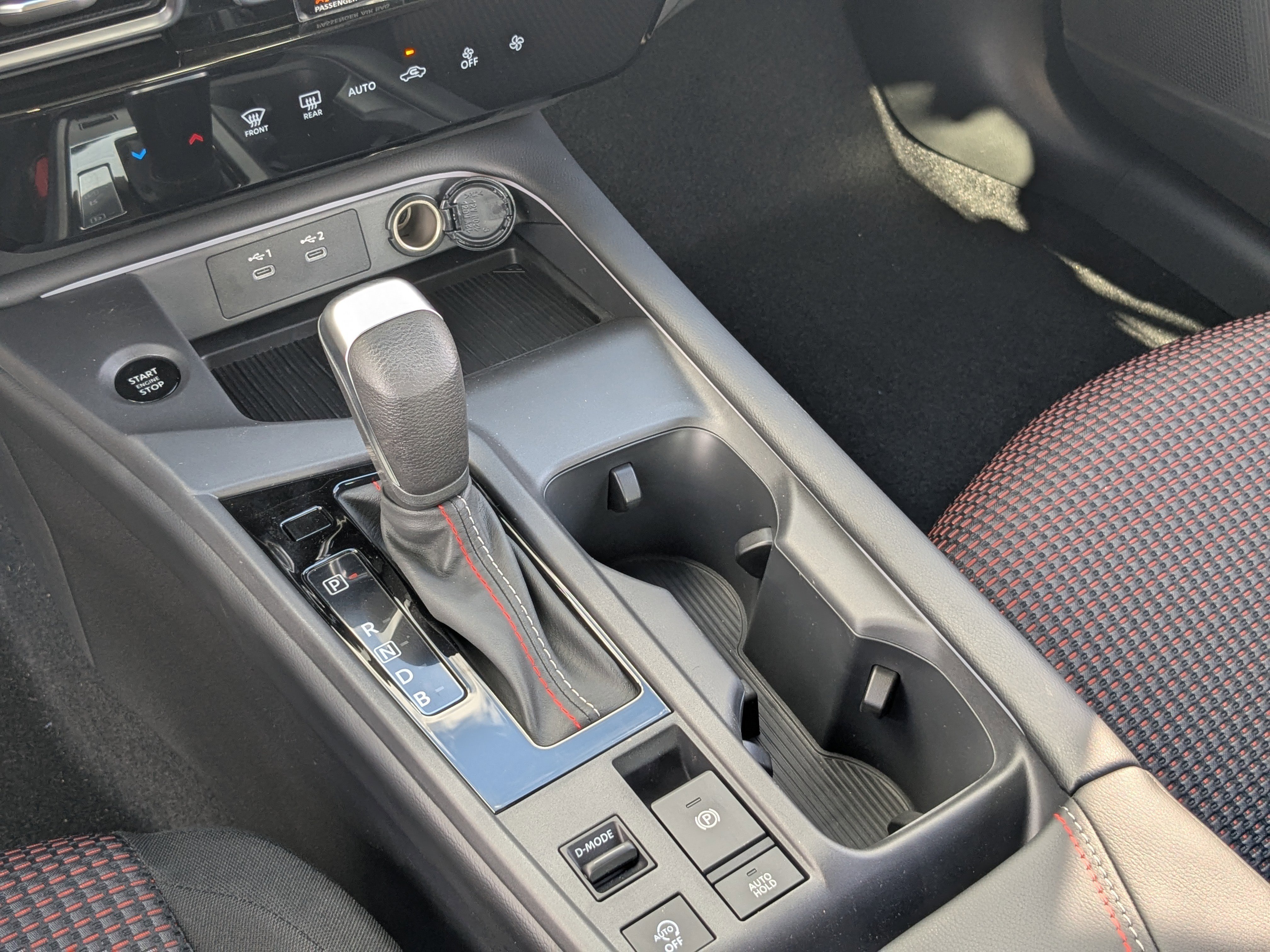 New 2026 Atlantic Gray Metallic Nissan SR image 17