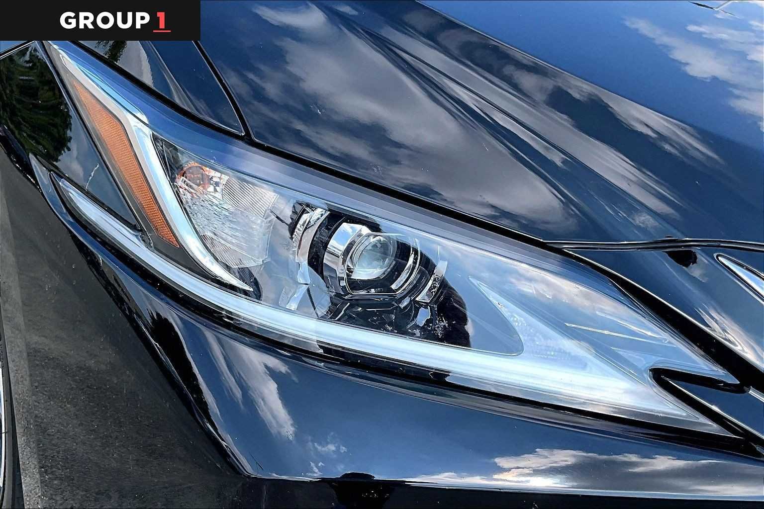 Certified Used 2024 OBSIDIAN Lexus  image 25