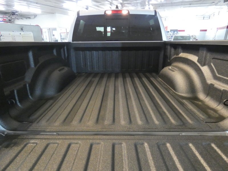 New 2026 Silver Zynith Exterior Paint RAM RHO 4x4 Crew Cab 5