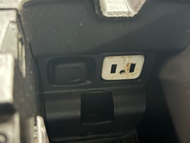 Used 2016 White Chevrolet LT image 25