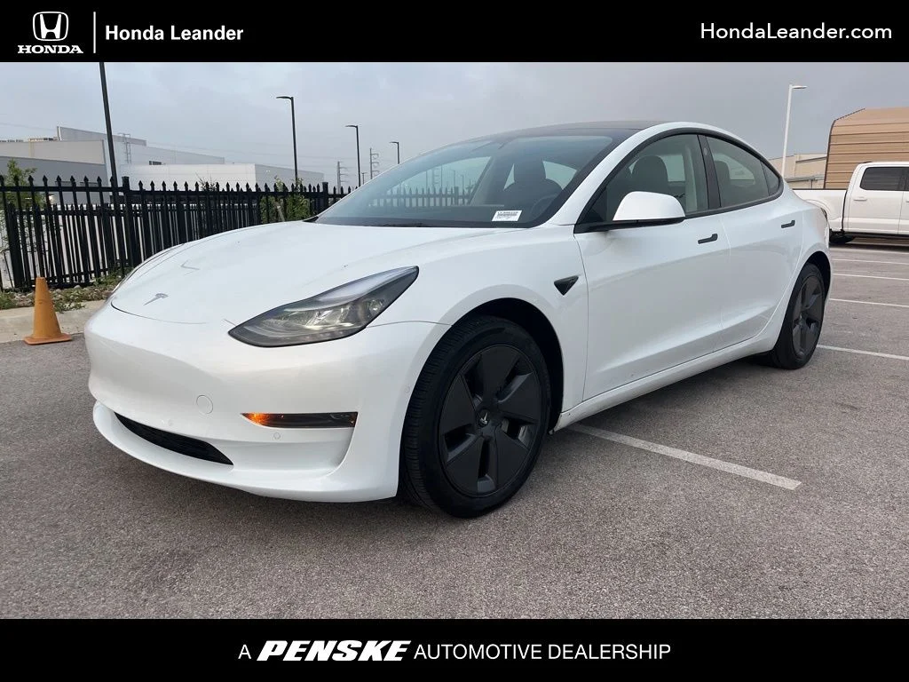 2022 Tesla Model 3 Base