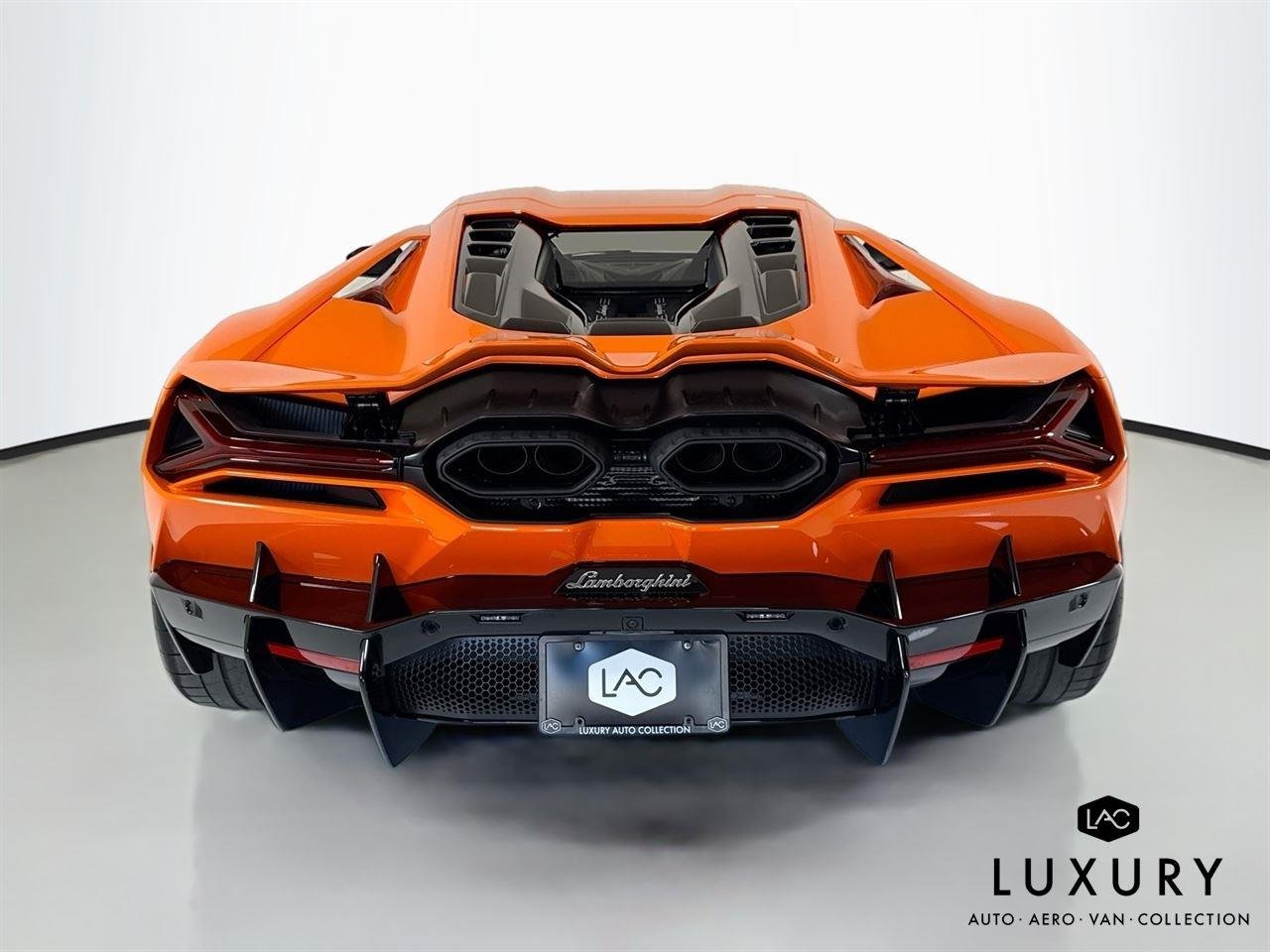 Used 2024 Arancio Apodis Metallic Lamborghini  image 7
