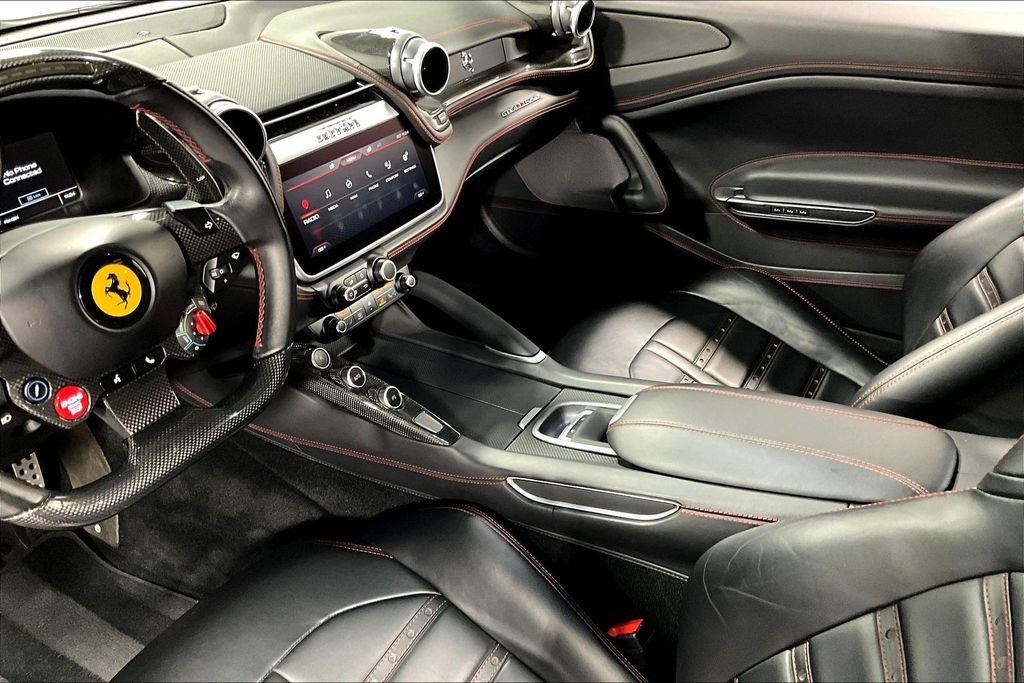Used 2018 Black Ferrari V12 image 17