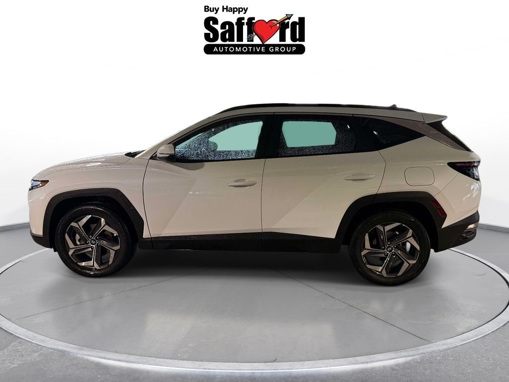 Used 2023 White Hyundai SEL image 4