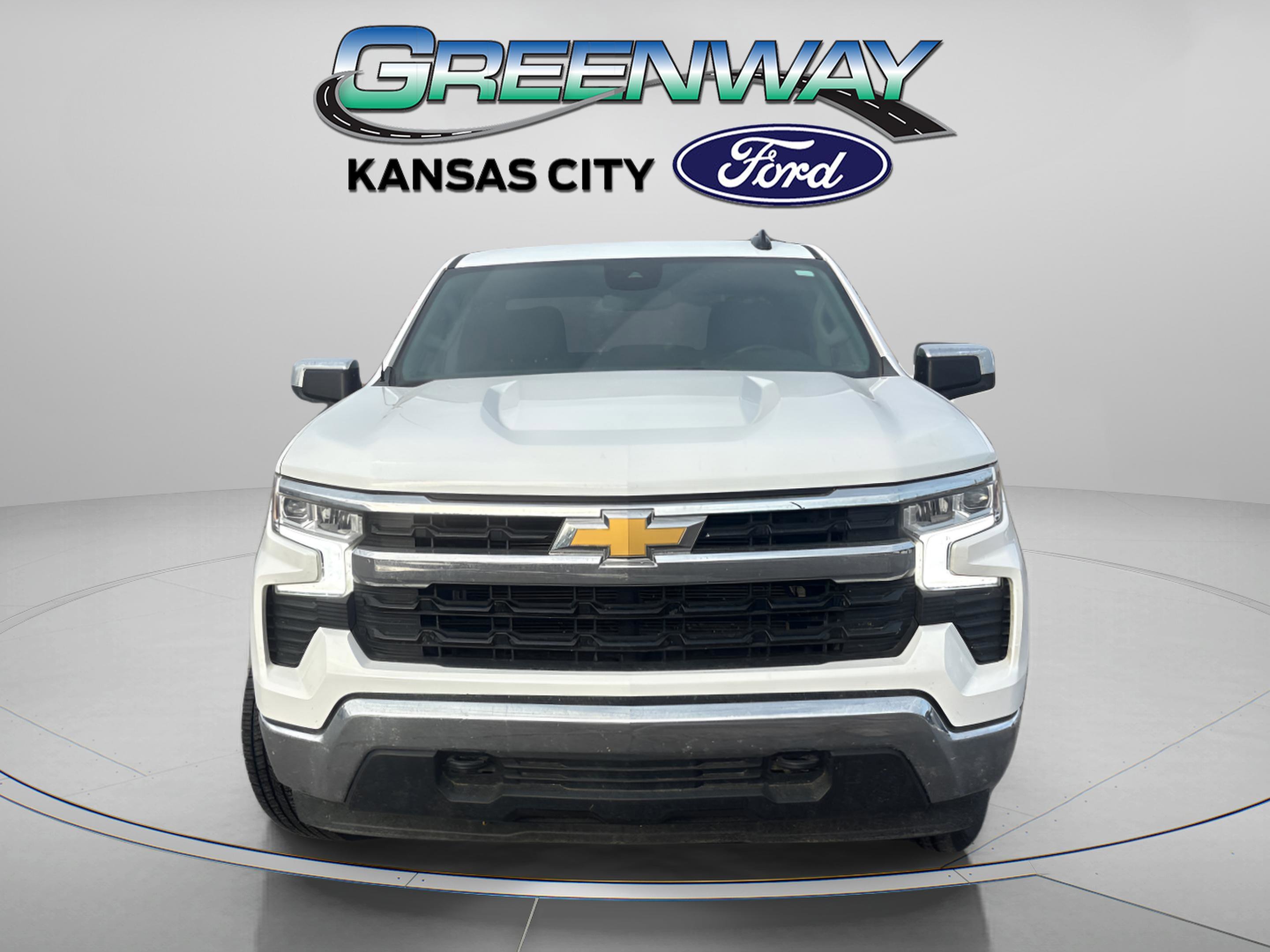 Used 2023 Chevrolet Silverado 1500 LT with VIN 1GCUDDED9PZ240422 for sale in Kansas City