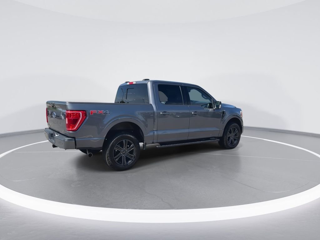 Used 2022 Gray Ford XLT image 2