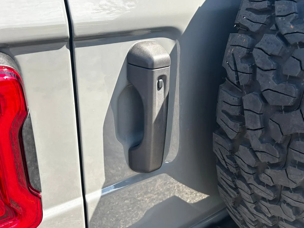 Used 2023 Gray Jeep Rubicon 4xe image 35