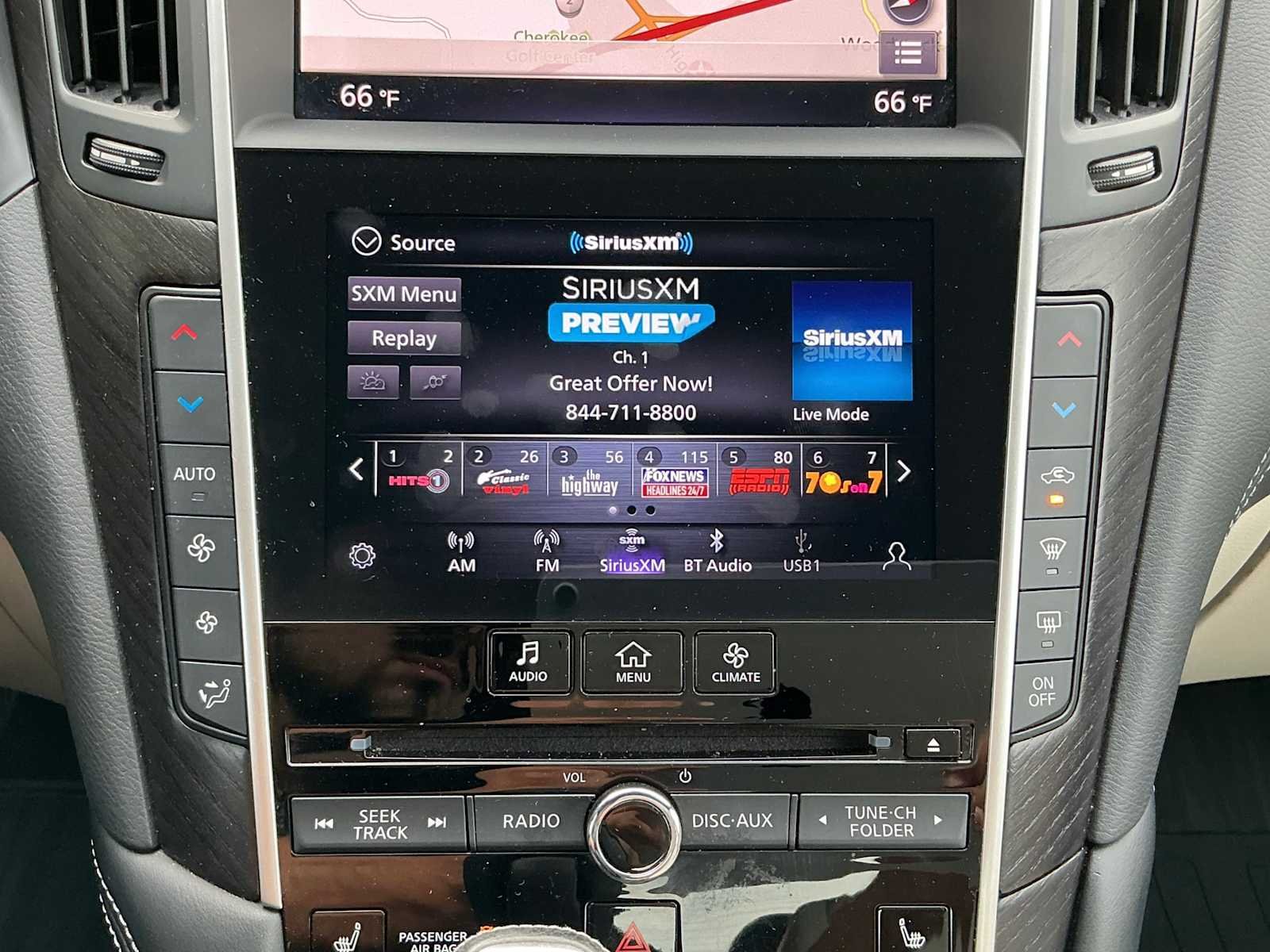 Used 2021 Majestic White INFINITI 3.0t SENSORY image 17