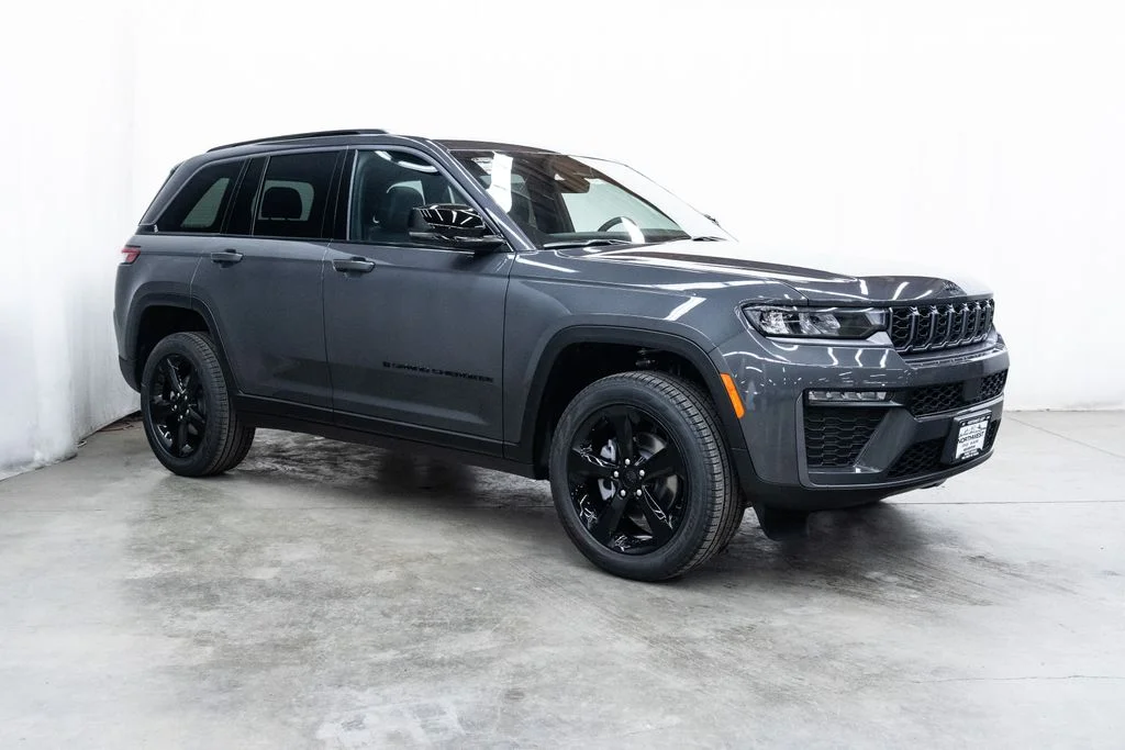 2026 Jeep Grand Cherokee Limited 4x4's photo