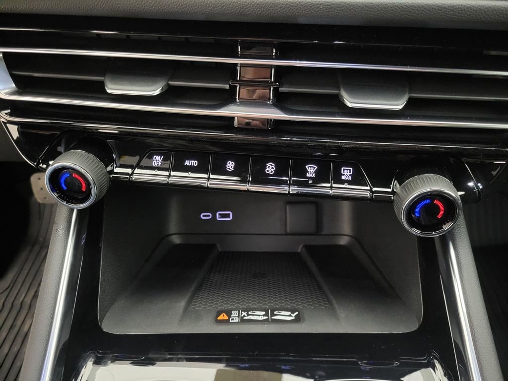 2026 Chevrolet Traverse LT - Photo 34