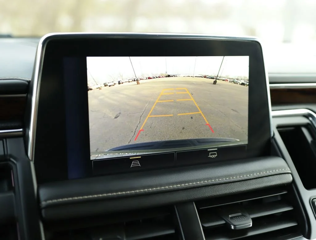 2023 Chevrolet Suburban Premier - Photo 16
