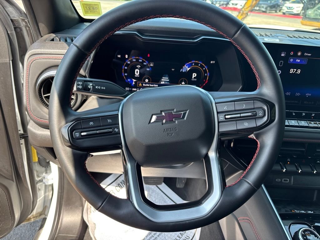 Used 2024 White Chevrolet Z71 image 18