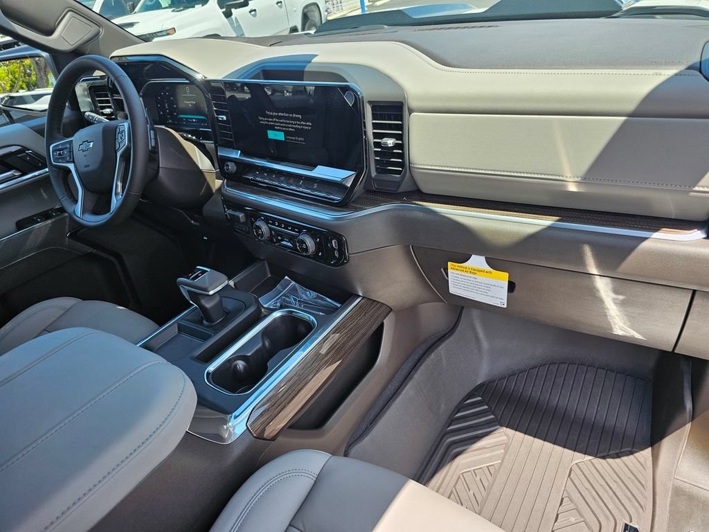 New 2026 Summit White Chevrolet LT Trail Boss image 8