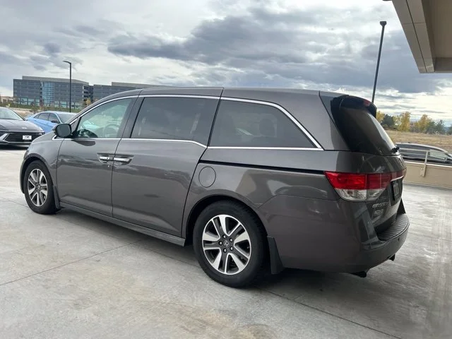 Used 2016 Brown Honda Touring Elite image 3