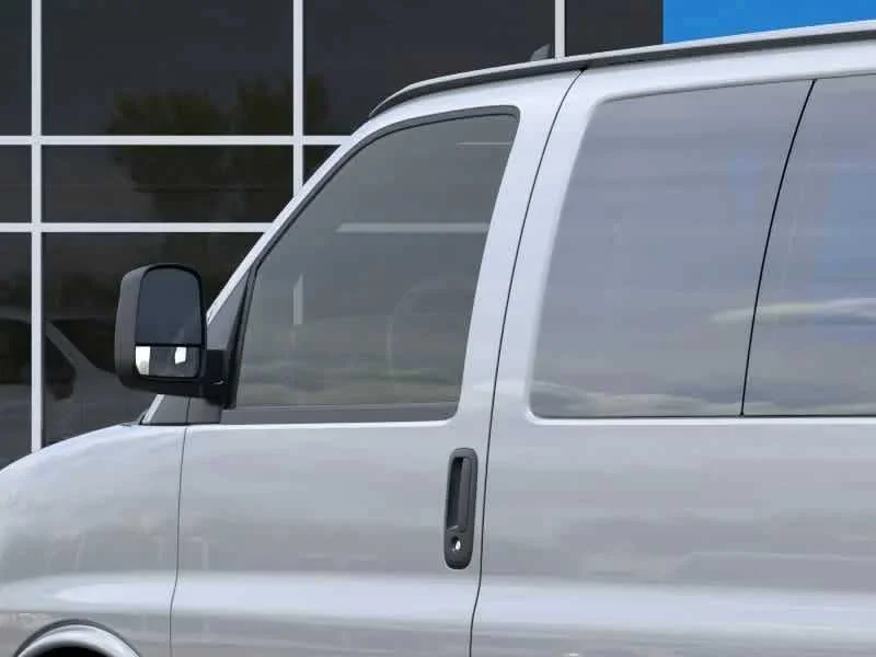 New 2025 Quicksilver Metallic GMC LT image 29