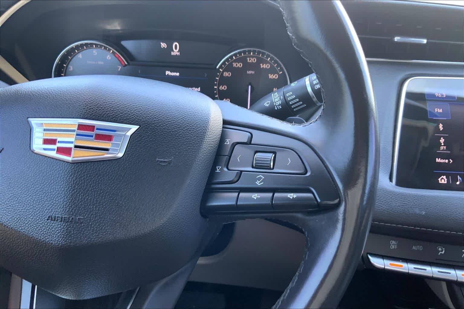 Used 2019 Autumn Metallic Cadillac FWD Luxury image 22