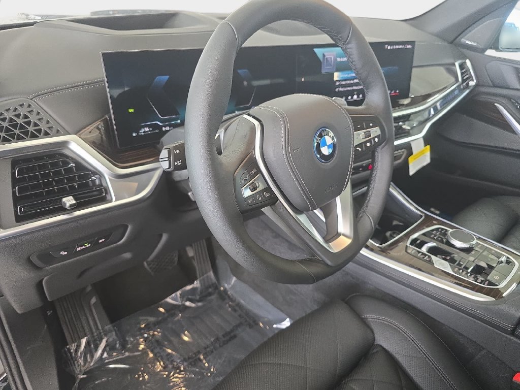 2026 BMW X5 50e - Photo 18